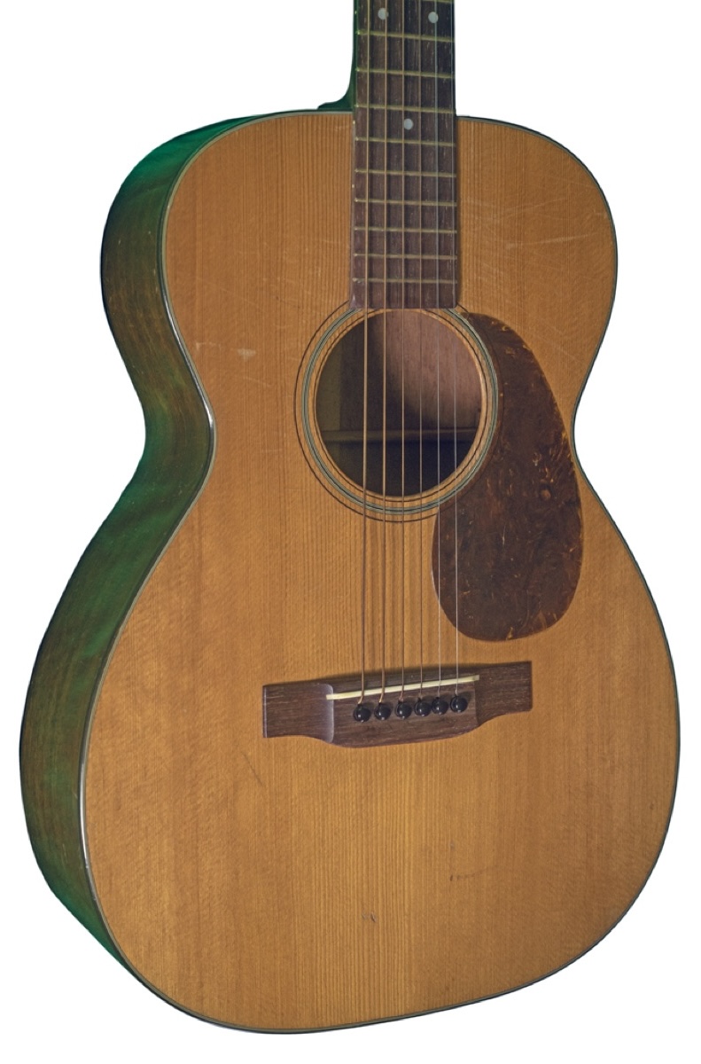 1945 Martin 0-18 instrument photograph